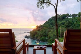 Arenas del Mar Beachfront & Rainforest Resort