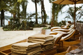 Arenas del Mar Beachfront & Rainforest Resort