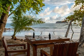 Arenas del Mar Beachfront & Rainforest Resort