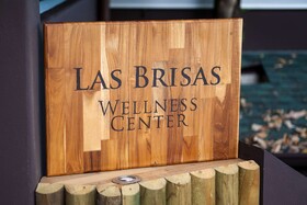 Arenas del Mar Beachfront & Rainforest Resort