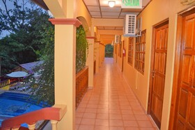 Hotel Las Tres Banderas