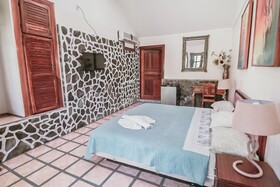 Hotel Las Tres Banderas