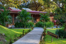 Hotel Hacienda Guachipelín
