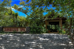 Hotel Hacienda Guachipelín