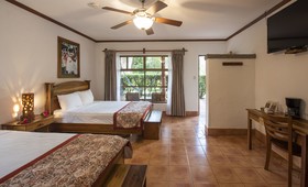 Hotel Hacienda Guachipelín