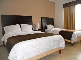 Las Espuelas Hotel