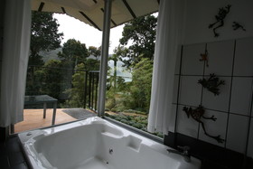 Dantica Cloud Forest Lodge
