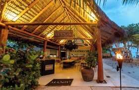 Hotel Nantipa - - A Tico Beach Experience