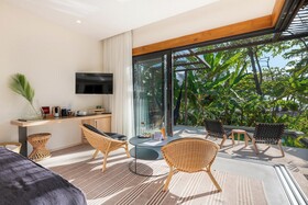 Hotel Nantipa - - A Tico Beach Experience