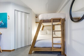 Ventura Santa Teresa