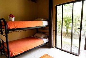 Essence Arenal Hostel