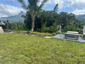 Essence Arenal Hostel