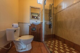 Essence Arenal Hostel