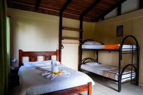 Essence Arenal Hostel