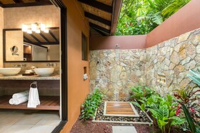 Rio Celeste Hideaway Hotel