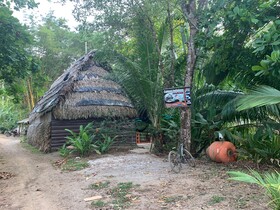 Indigenous Drake Cabins