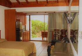 Flamingo Marina Resort