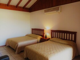 Flamingo Marina Resort