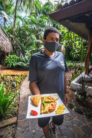 Sueno del Mar Beachfront Bed & Breakfast