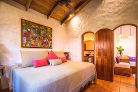 Sueno del Mar Beachfront Bed & Breakfast