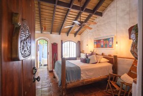 Sueno del Mar Beachfront Bed & Breakfast