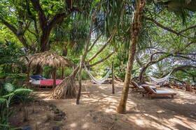 Sueno del Mar Beachfront Bed & Breakfast