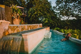 Gaia Hotel & Reserve