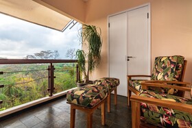 Gaia Hotel & Reserve