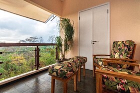 Gaia Hotel & Reserve