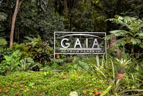 Gaia Hotel & Reserve