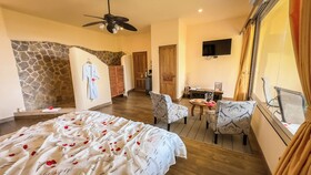 Issimo Suites Boutique Hotel & Spa