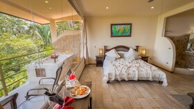 Issimo Suites Boutique Hotel & Spa