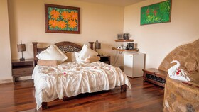 Issimo Suites Boutique Hotel & Spa