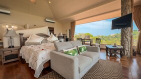 Issimo Suites Boutique Hotel & Spa