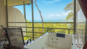 Issimo Suites Boutique Hotel & Spa