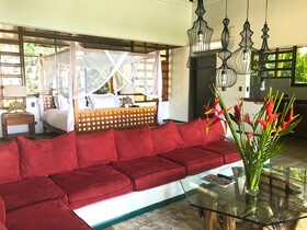 Makanda by The Sea Hotel