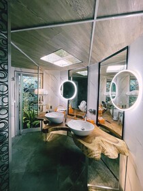 Makanda by The Sea Hotel