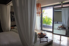 Makanda by The Sea Hotel