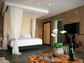 Makanda by The Sea Hotel