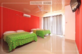 Millenium Hostels Manuel Antonio