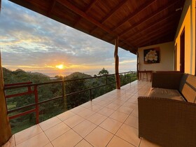 Pura Natura Lodge