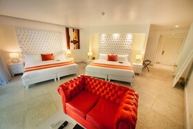 Shana by The Beach Manuel Antonio