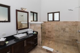 Shana by The Beach Manuel Antonio