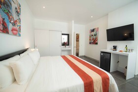 Shana by The Beach Manuel Antonio