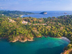 Shana by The Beach Manuel Antonio