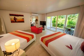 Shana by The Beach Manuel Antonio