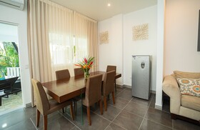 Shana by The Beach Manuel Antonio