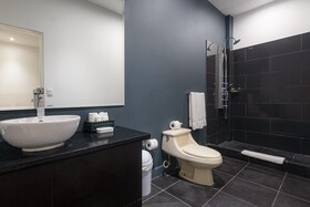 Shana by The Beach Manuel Antonio