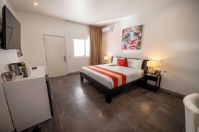 Shana by The Beach Manuel Antonio