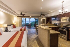 Shana by The Beach Manuel Antonio